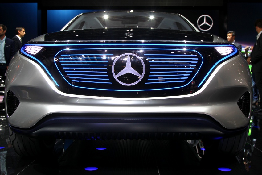 Mercedes-Benz Generation EQ makes debut in Paris 557229