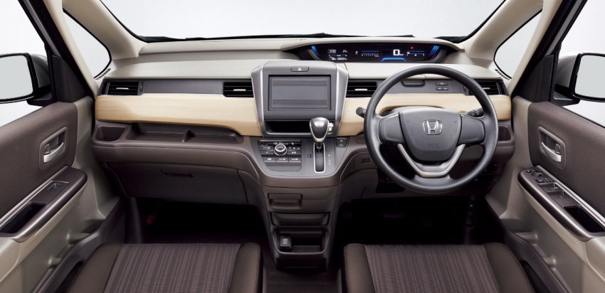 All-new 2016 Honda Freed goes on sale in Japan 549922
