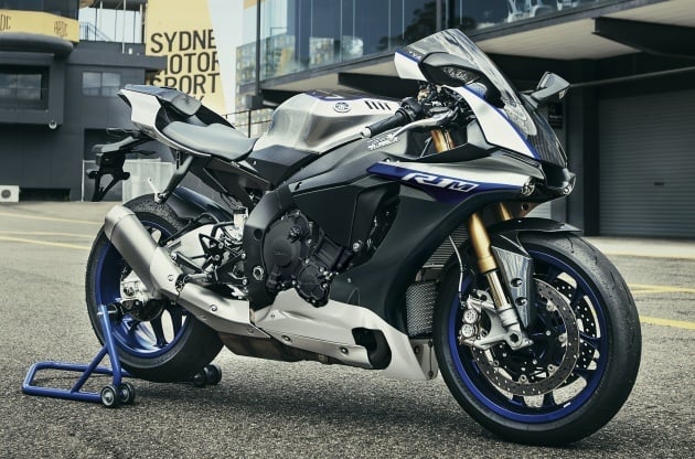 2017-yamaha-yzf-r1m-3-e1475015160663-630x416bm
