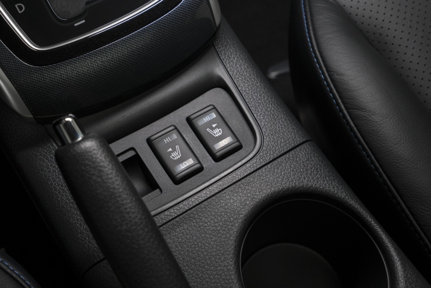 2017 Nissan Sentra SR Turbo – 1.6L DIG-T, 188 hp, 6MT 548563