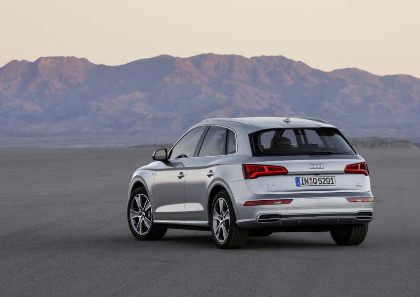 2017 Audi Q5 unveiled – bigger, lighter than before 556745