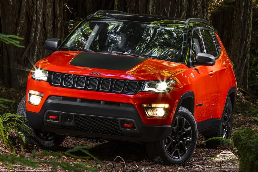2017 Jeep Compass – first images, details revealed 554261
