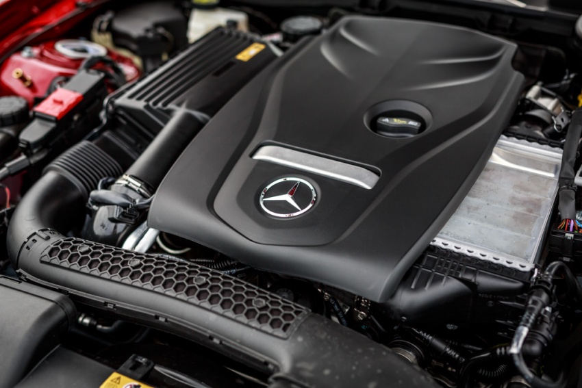Mercedes-Benz SLC Roadster dilancar dalam dua varian – SLC 200 RM398,888 dan SLC 300 RM468,888 556397