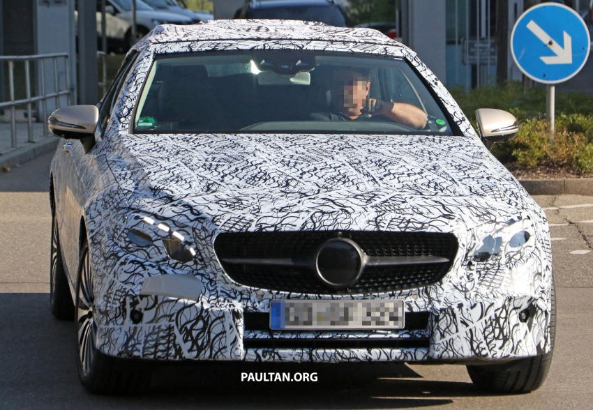 SPYSHOTS: Mercedes-Benz E-Class cabriolet spotted 549376