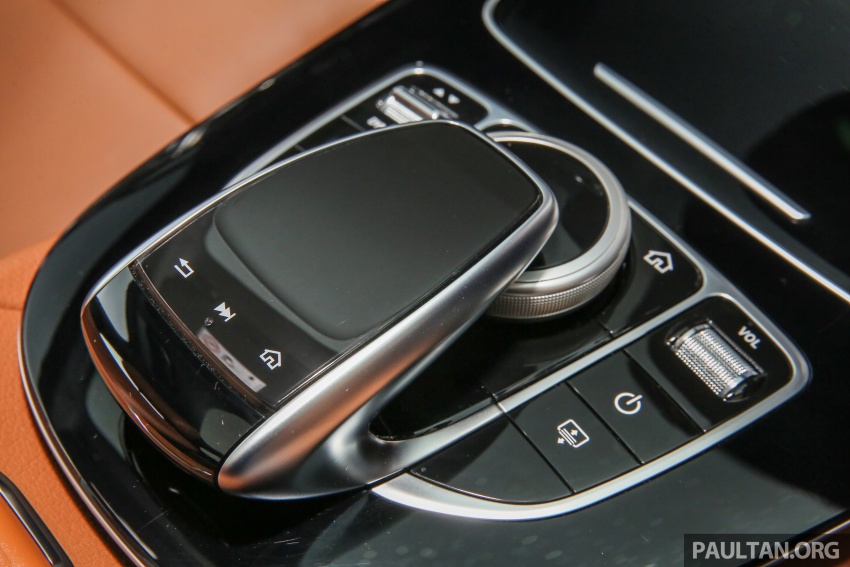 GALLERY: Mercedes-Benz E-Class – W213 vs W212 543935