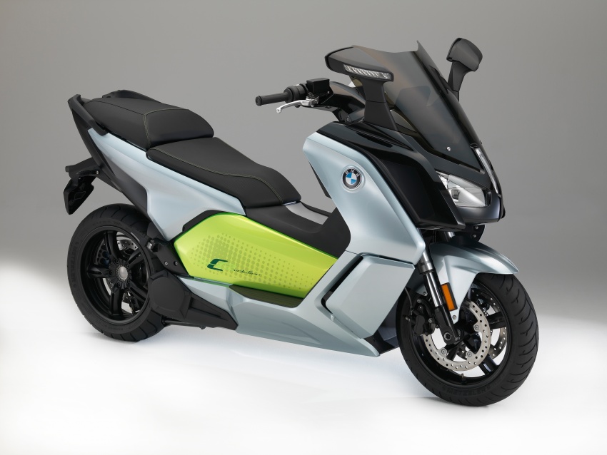 BMW C evolution e-scooter: up to 26 hp, 160 km range 548170