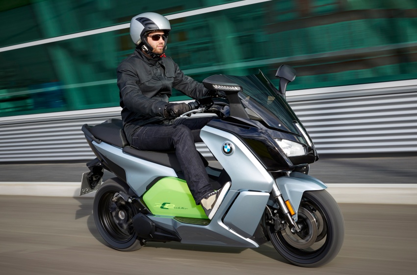 BMW C evolution e-scooter: up to 26 hp, 160 km range 548125