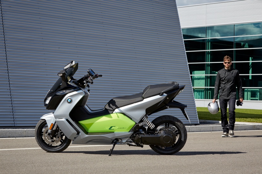 BMW C evolution e-scooter: up to 26 hp, 160 km range 548112