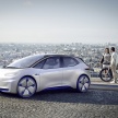 Volkswagen I.D. Vizzion – self-driving EV, 665 km range