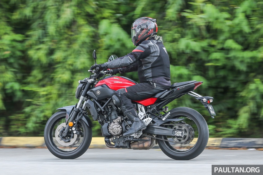 REVIEW: 2016 Yamaha MT-07 – a hooligan bike in commuter clothing, with some touring on the side 551100