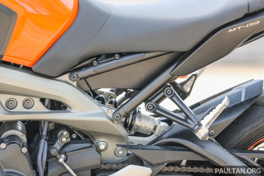 REVIEW: 2015 Yamaha MT-09 – more is always better? 557580