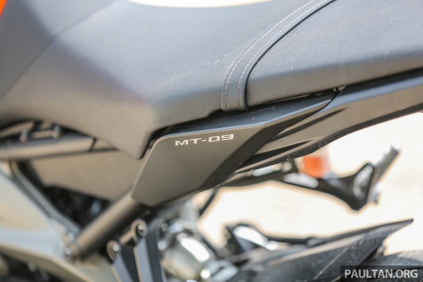 REVIEW: 2015 Yamaha MT-09 – more is always better? 557562