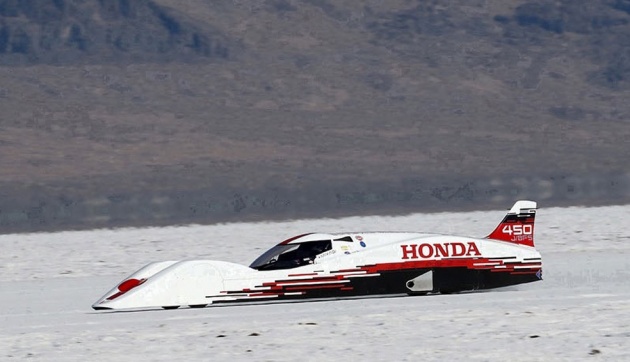 Engineers from Honda R&D in Japan posted a new FIA Land Speed Record and broke the speed record for a Honda-powered automobile last week in Bonneville, Utah.