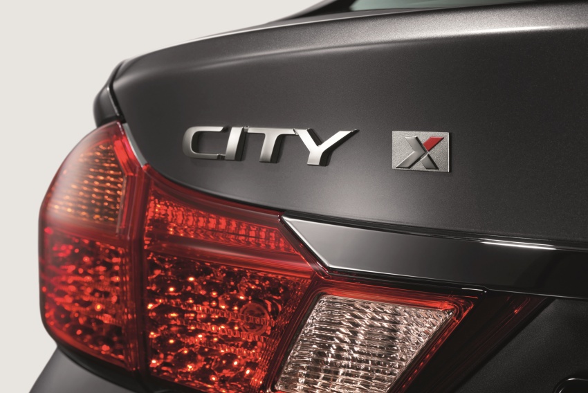Honda City dan Jazz edisi X diperkenalkan – keluaran terhad kepada 450 unit dan 300 unit masing-masing 542574
