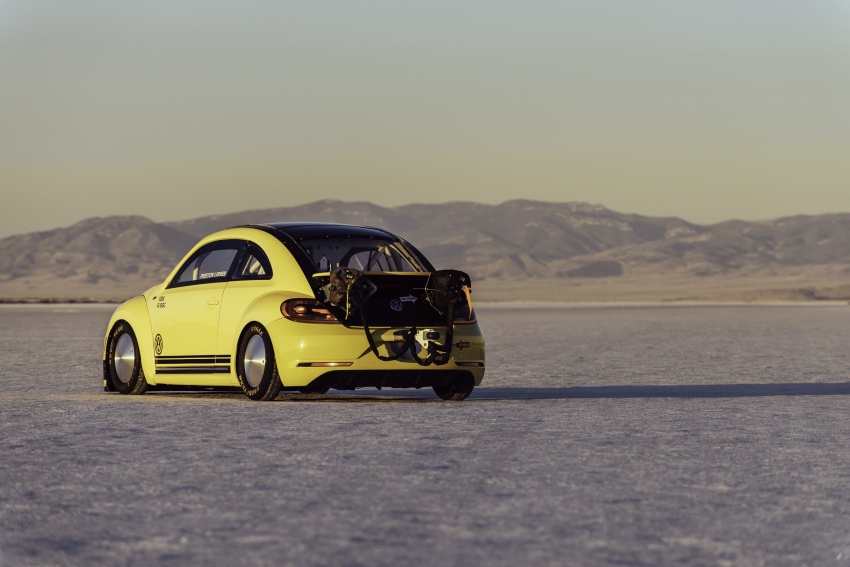 Volkswagen Beetle LSR achieves record 330 km/h at Bonneville to become fastest Beetle in the world 550714