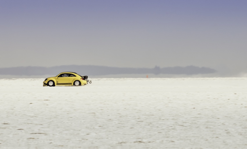 Volkswagen Beetle LSR achieves record 330 km/h at Bonneville to become fastest Beetle in the world 550717