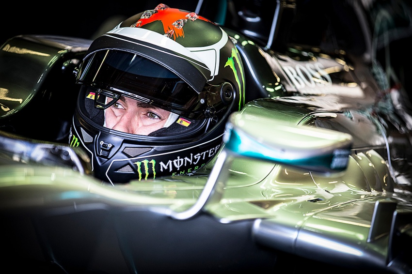 MotoGP champ Jorge Lorenzo tests for Mercedes-AMG Formula 1 team, sets “really competitive” times 561200