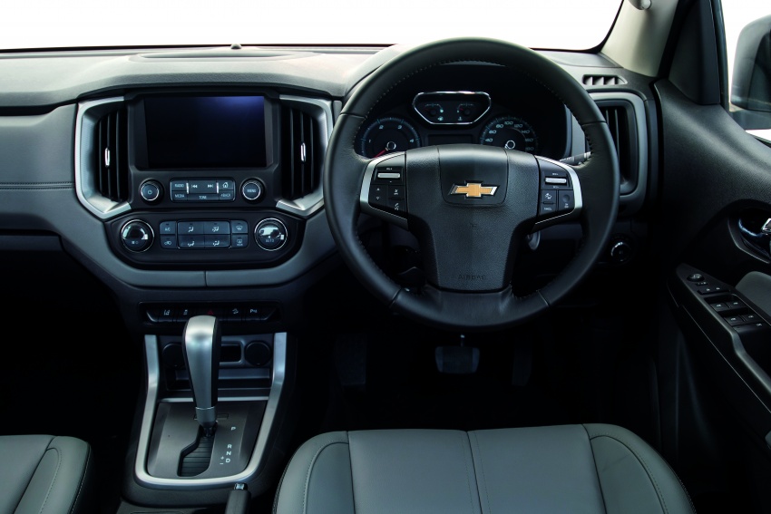 Chevrolet Colorado facelift full specs shown, fr RM95k 561960