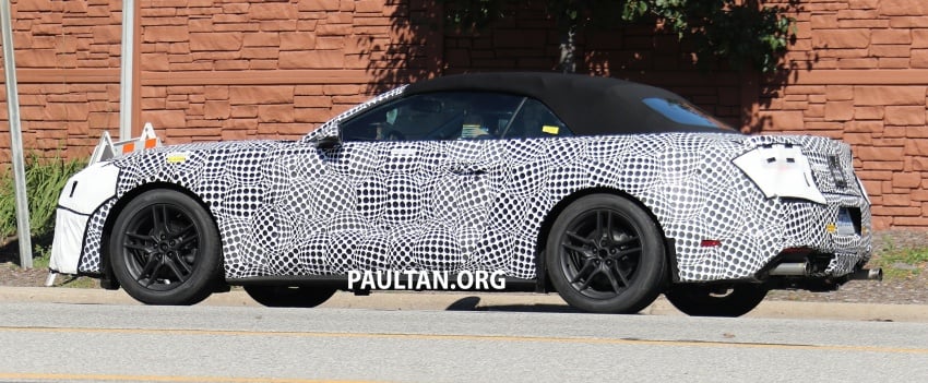 SPIED: 2018 Ford Mustang Convertible facelift sighted 561279