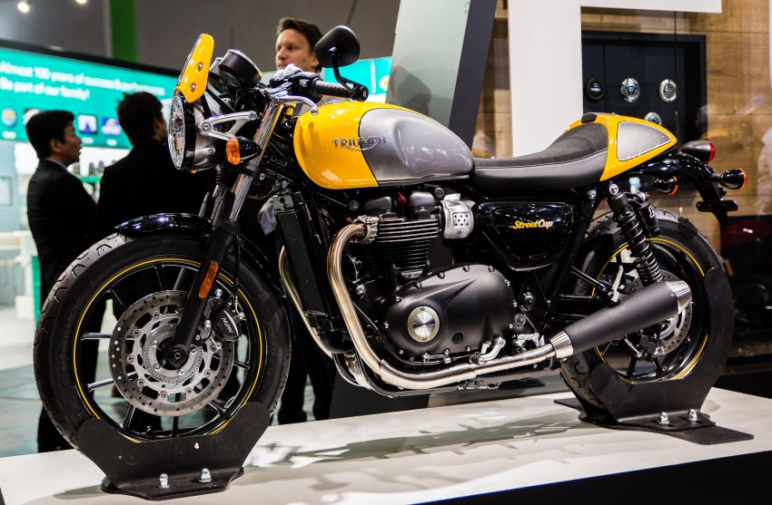 2017 Triumph Street Cup – the Thruxton R’s younger sibling, with 900 cc twin and cafe racer styling 559322