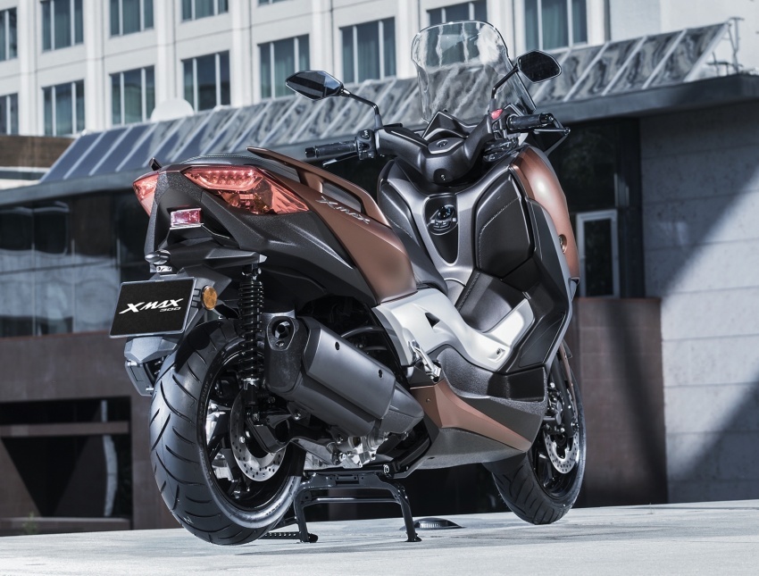 Yamaha X-Max 300 2017 dilancar di Eropah – 27.6 hp 565860
