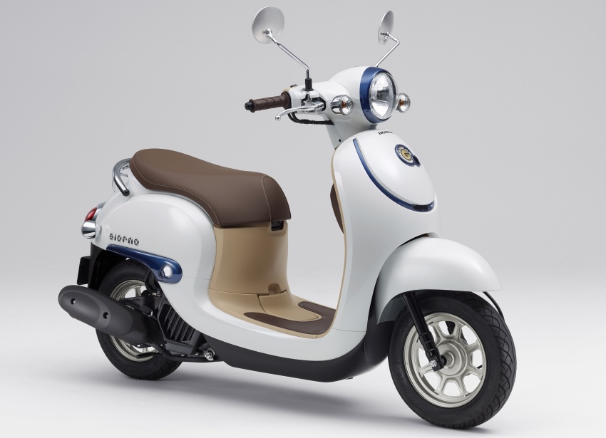 Honda and Yamaha to team up for manufacture of small-displacement “Class-1” scooters in Japan 559276