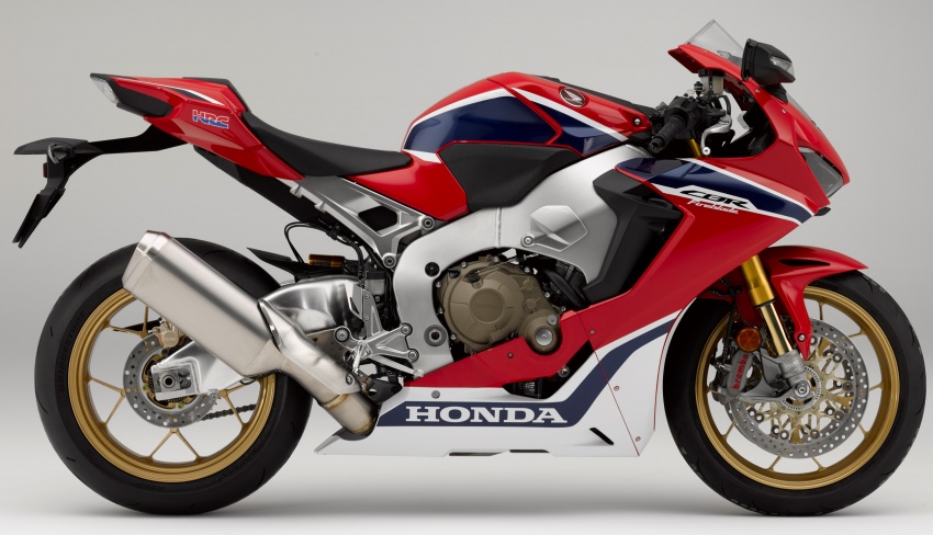 2017 Honda CBR1000RR Fireblade SP and SP2 – taking the fight to the black and green machine 558803