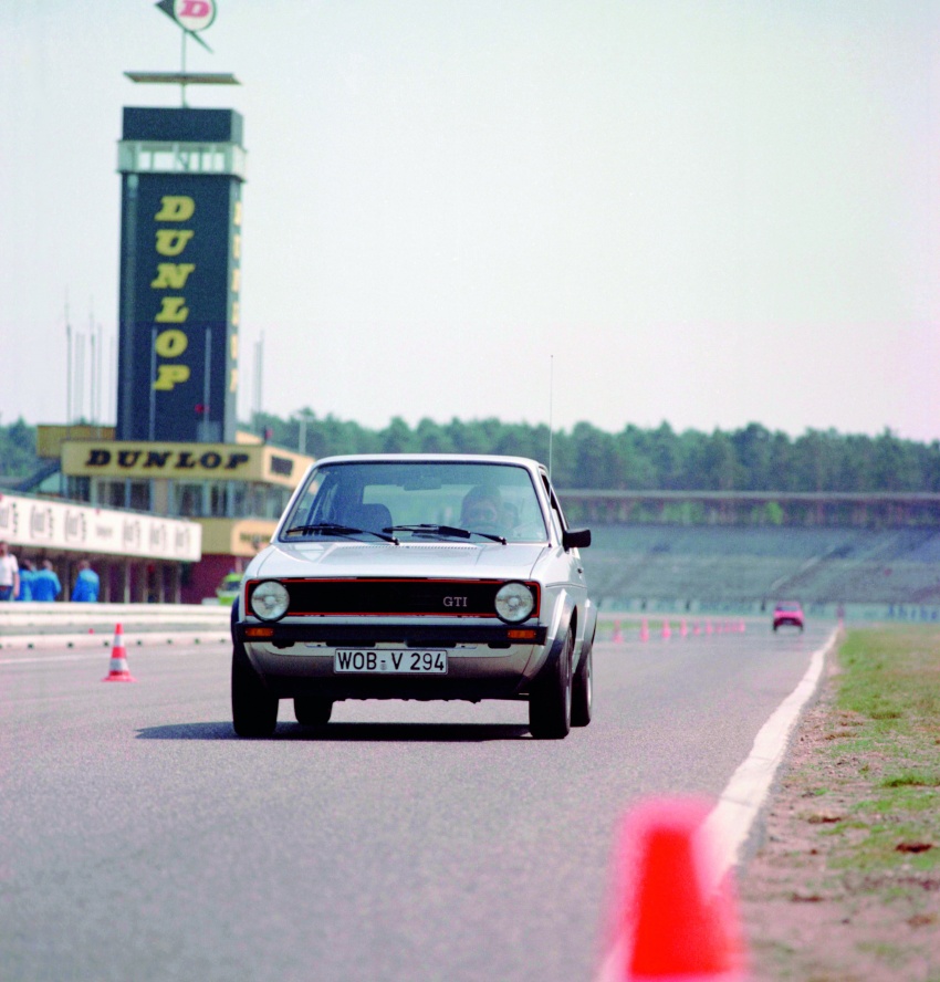 VIDEO: Volkswagen Golf through the years, 1974 Mk1 564462