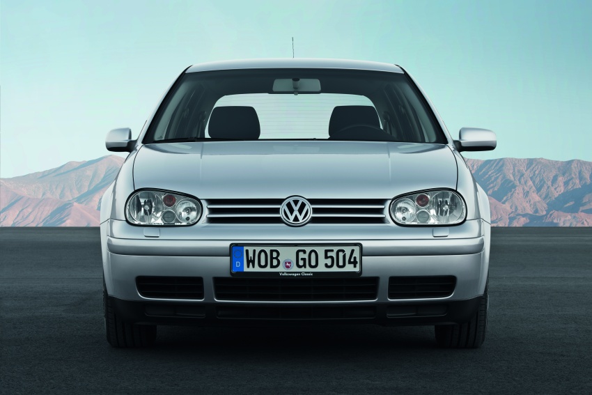 VIDEO: Volkswagen Golf through the years, 1997 Mk4 570717