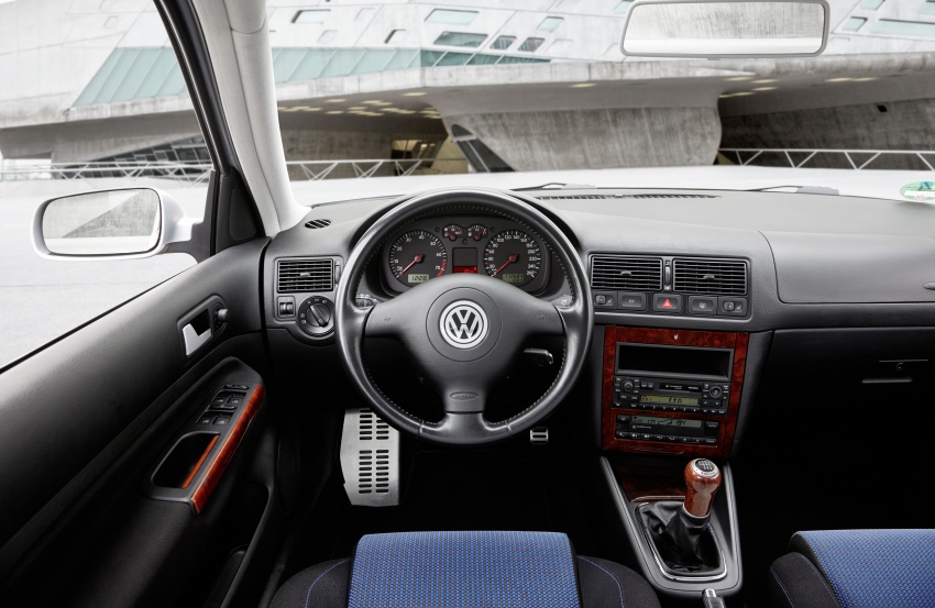 VIDEO: Volkswagen Golf through the years, 1997 Mk4 570723
