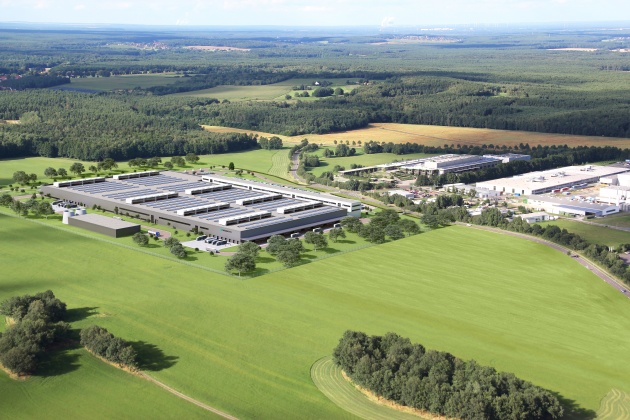 Daimler starts construction of second battery factory in Kamenz, delivers to first EQ production model