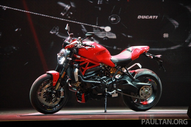 ducati-monster-1200-r-2