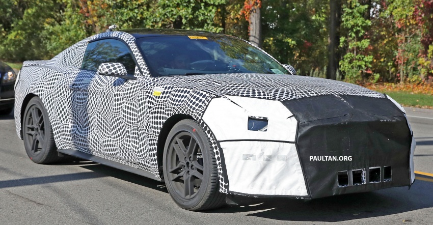 SPYSHOTS: Ford Mustang coupe facelift spotted 571500