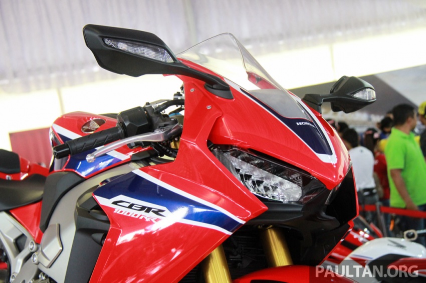 2017 Honda CBR1000RR superbike shown at Sepang 572131