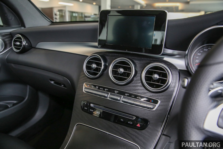 GALLERY: Mercedes-Benz GLC250 CKD in showroom 567844