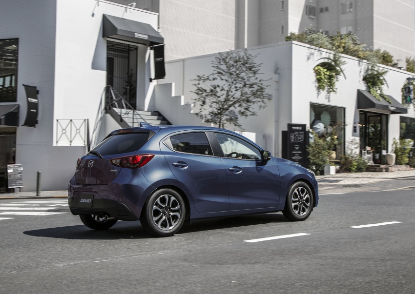 Mazda 2 and CX-3 updated with G-Vectoring Control 563929