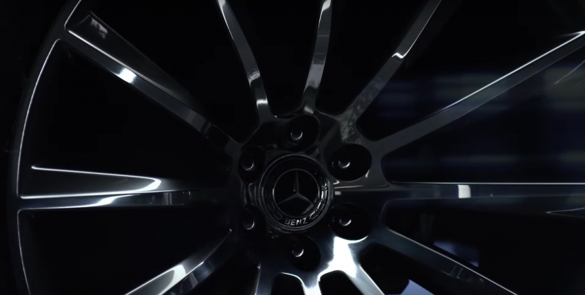 Mercedes-Benz pick-up concept teased, debuts Oct 25 567566