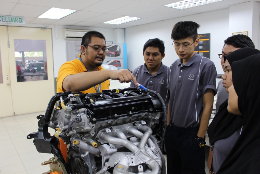 Konvokesyen kali keempat Sekolah Teknikal Mazda – lahir lebih ramai tenaga mahir dalam bidang automotif 564891