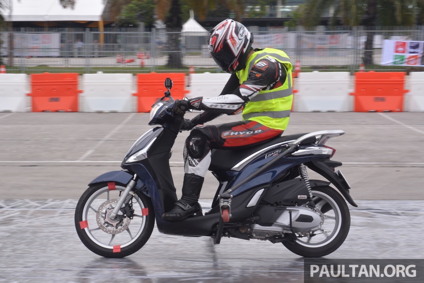 Bosch demos motorcycle ABS at Global NCAP Sepang 585802