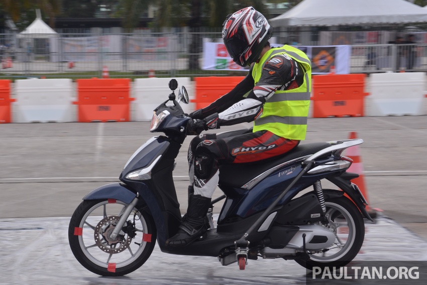 Bosch demos motorcycle ABS at Global NCAP Sepang 585799