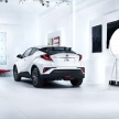 Toyota C-HR dilancarkan di Jepun – penawaran di dalam dua versi enjin, 1.2L turbo dan juga 1.8L hibrid