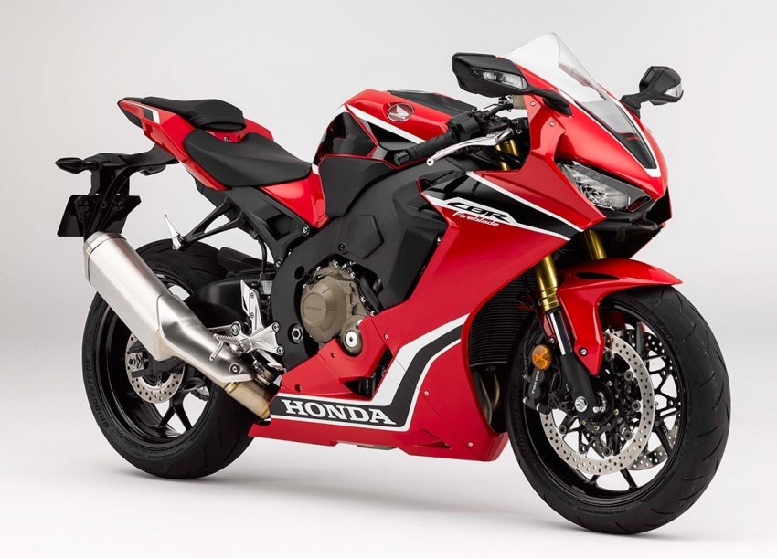 Honda CBR1000RR Fireblade 2017 – versi ‘permulaan’ untuk superbike enjin satu liter dengan kuasa 189 hp 575252