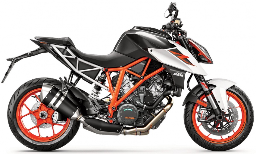2017 KTM Dukes launched – new 790, 390 and 125 575898