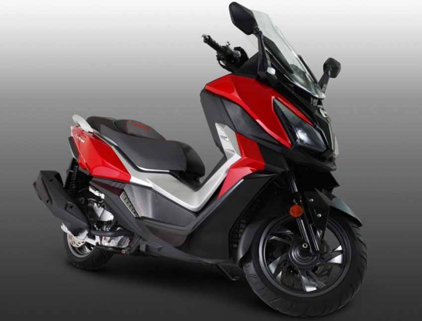 2017 SYM CruiSYM 300i   – in Malaysia next year 584369