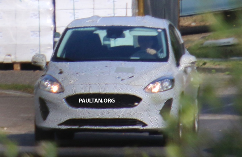 SPIED: Next-generation Ford Fiesta with less disguise 574984