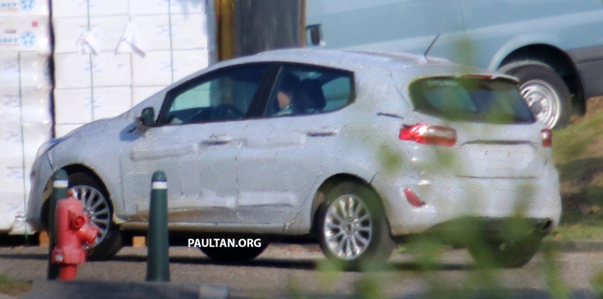 SPIED: Next-generation Ford Fiesta with less disguise 574987