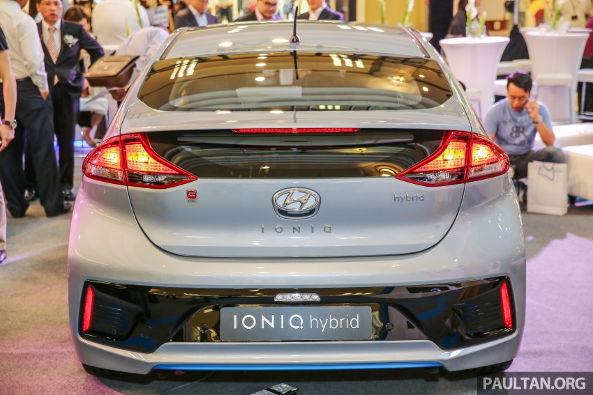 Hyundai Ioniq Hybrid in Malaysia: CKD, 7 airbags, from RM100k; RM111k with AEB and Smart Cruise Control 585820