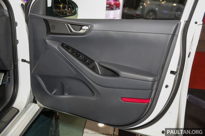 Hyundai Ioniq hibrid dipertonton secara rasmi di Malaysia; mod elektrik mampu capai 120 km/j 576659