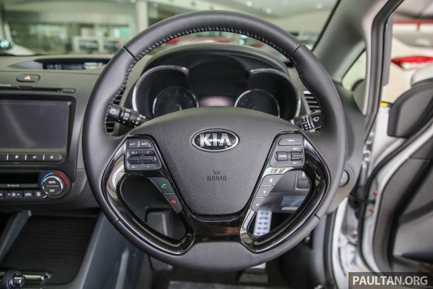 Kia Cerato facelift now in showrooms – KX, 1.6L, 2.0L 572839