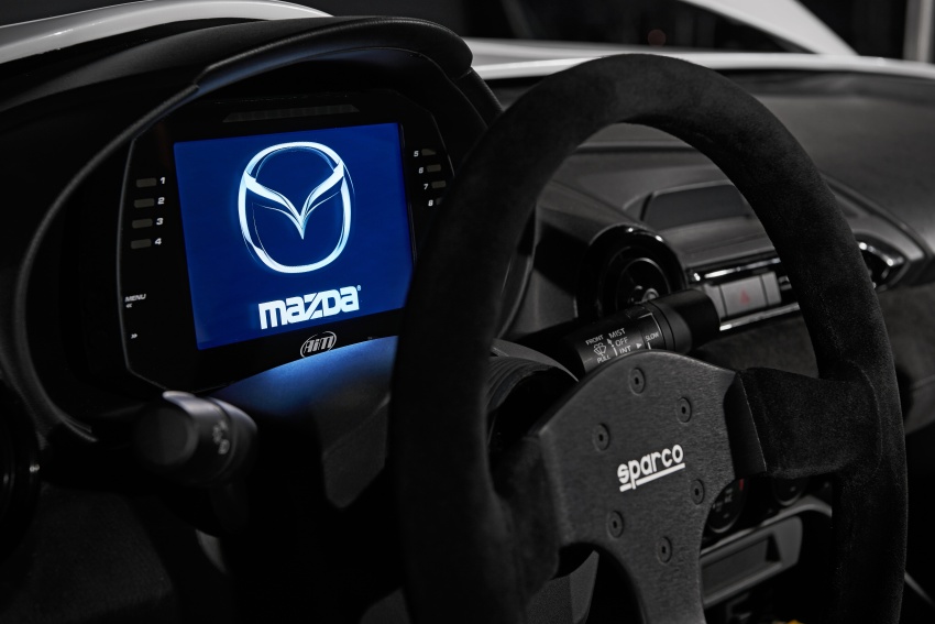 Mazda MX-5 RF Kuro, Speedster concepts reach SEMA 573221